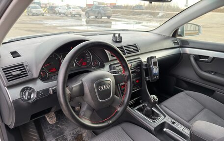 Audi A4, 2006 год, 595 000 рублей, 25 фотография