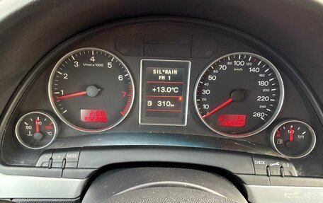 Audi A4, 2006 год, 595 000 рублей, 40 фотография