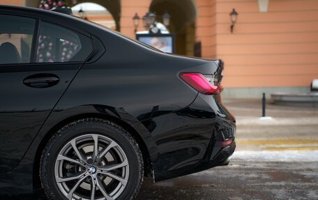 BMW 3 серия, 2019 год, 3 320 000 рублей, 10 фотография