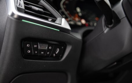 BMW 3 серия, 2019 год, 3 320 000 рублей, 23 фотография