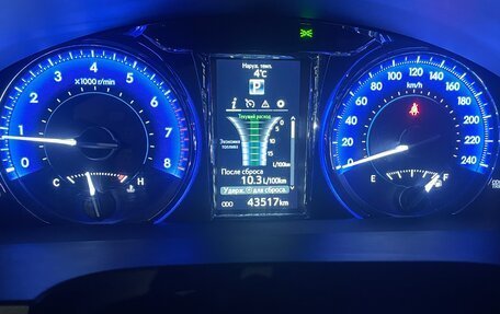 Toyota Camry, 2016 год, 3 000 000 рублей, 4 фотография