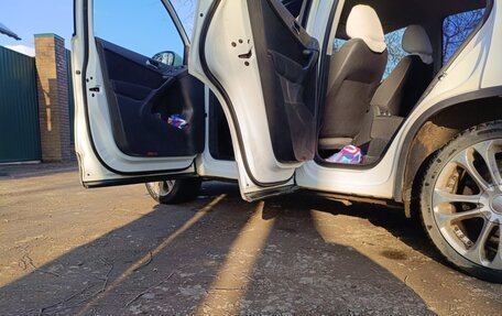 Volkswagen Tiguan I, 2014 год, 990 000 рублей, 5 фотография