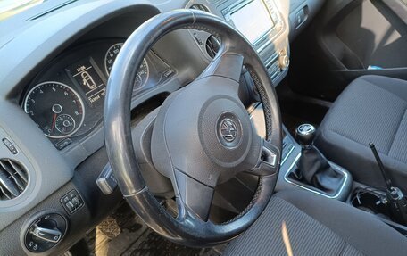 Volkswagen Tiguan I, 2014 год, 990 000 рублей, 9 фотография