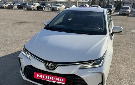 Toyota Corolla, 2019 год, 2 280 000 рублей, 3 фотография