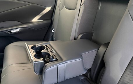 Lexus RX IV рестайлинг, 2025 год, 8 100 000 рублей, 17 фотография