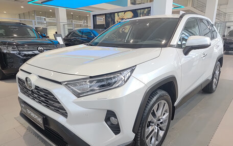 Toyota RAV4, 2021 год, 3 702 000 рублей, 5 фотография