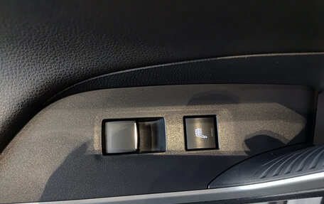 Toyota RAV4, 2021 год, 3 702 000 рублей, 27 фотография