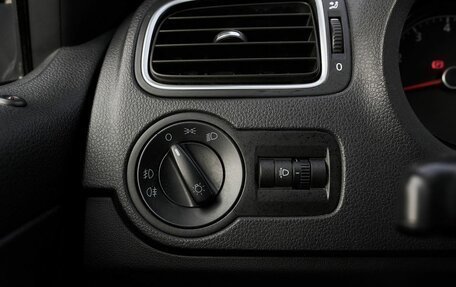 Volkswagen Polo VI (EU Market), 2014 год, 640 000 рублей, 12 фотография