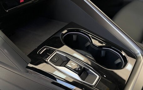 Audi Q5, 2025 год, 7 000 000 рублей, 13 фотография