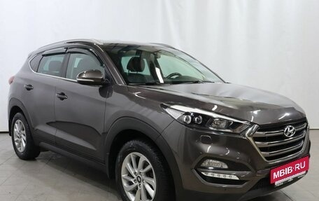 Hyundai Tucson III, 2017 год, 1 999 000 рублей, 3 фотография