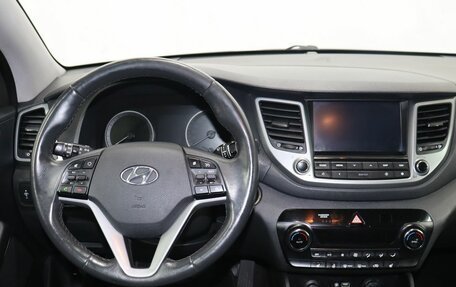 Hyundai Tucson III, 2017 год, 1 999 000 рублей, 14 фотография