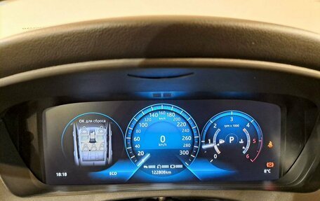 Jaguar F-Pace, 2016 год, 2 150 000 рублей, 10 фотография