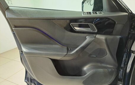 Jaguar F-Pace, 2016 год, 2 150 000 рублей, 15 фотография