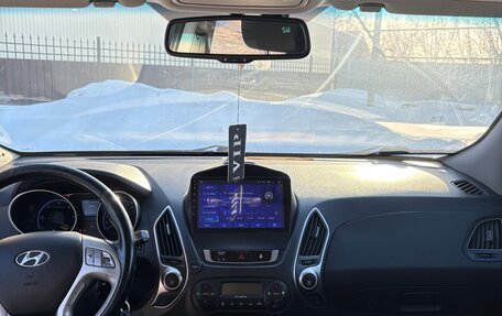 Hyundai ix35 I рестайлинг, 2013 год, 1 350 000 рублей, 15 фотография