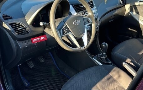 Hyundai Solaris II рестайлинг, 2013 год, 640 000 рублей, 8 фотография