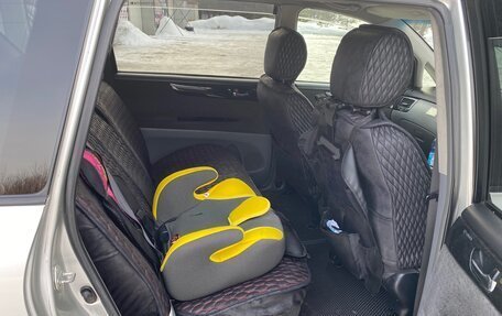 Toyota Ipsum II, 2001 год, 850 000 рублей, 6 фотография