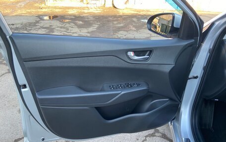 Hyundai Solaris II рестайлинг, 2020 год, 1 620 000 рублей, 10 фотография