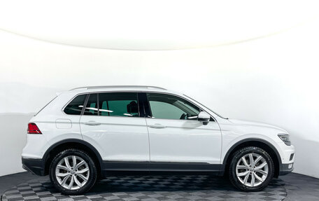 Volkswagen Tiguan II, 2017 год, 2 320 000 рублей, 4 фотография