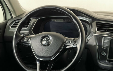 Volkswagen Tiguan II, 2017 год, 2 320 000 рублей, 14 фотография