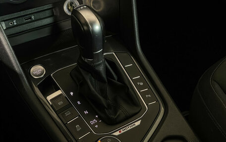 Volkswagen Tiguan II, 2017 год, 2 320 000 рублей, 16 фотография