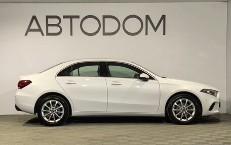 Mercedes-Benz A-Класс, 2019 год, 2 590 000 рублей, 6 фотография