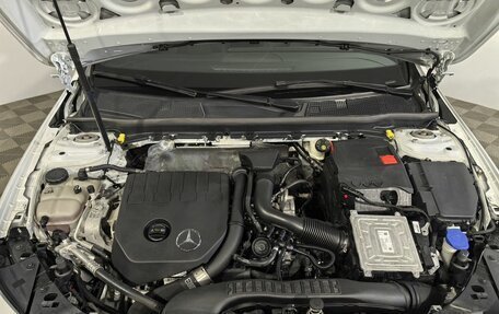 Mercedes-Benz A-Класс, 2019 год, 2 590 000 рублей, 10 фотография