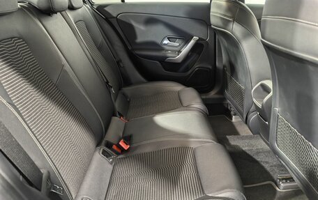 Mercedes-Benz A-Класс, 2019 год, 2 590 000 рублей, 15 фотография