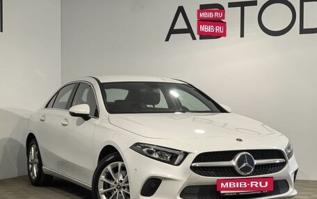 Mercedes-Benz A-Класс, 2019 год, 2 590 000 рублей, 28 фотография