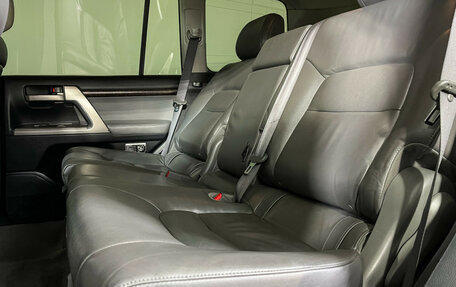 Toyota Land Cruiser 200, 2009 год, 2 597 000 рублей, 10 фотография