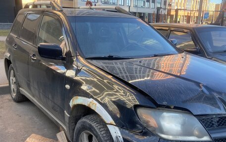 Mitsubishi Outlander III рестайлинг 3, 2002 год, 400 000 рублей, 1 фотография