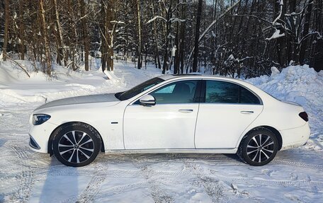 Mercedes-Benz E-Класс, 2021 год, 5 150 000 рублей, 4 фотография