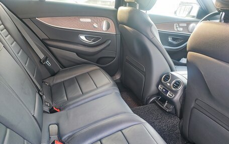 Mercedes-Benz E-Класс, 2021 год, 5 150 000 рублей, 13 фотография
