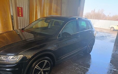 Volkswagen Tiguan II, 2018 год, 2 150 000 рублей, 10 фотография