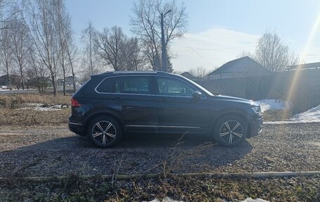 Volkswagen Tiguan II, 2018 год, 2 150 000 рублей, 20 фотография