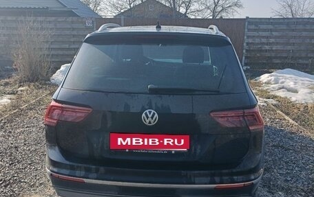 Volkswagen Tiguan II, 2018 год, 2 150 000 рублей, 12 фотография