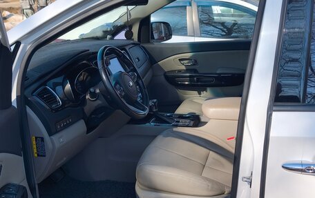 KIA Carnival III, 2018 год, 2 980 000 рублей, 11 фотография