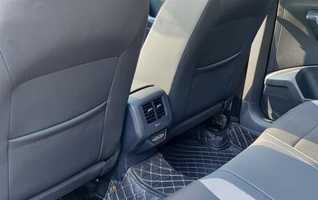 Volkswagen T-Roc I, 2022 год, 1 790 000 рублей, 9 фотография