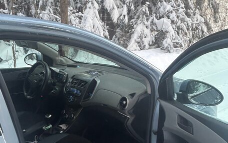 Chevrolet Aveo III, 2012 год, 649 000 рублей, 6 фотография