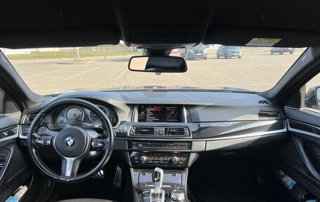 BMW 5 серия, 2016 год, 2 650 000 рублей, 16 фотография