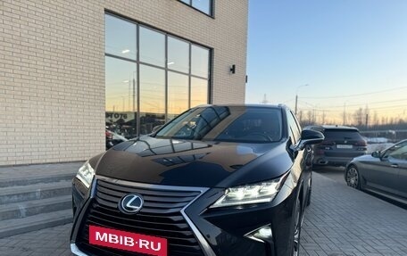 Lexus RX IV рестайлинг, 2019 год, 4 300 000 рублей, 3 фотография
