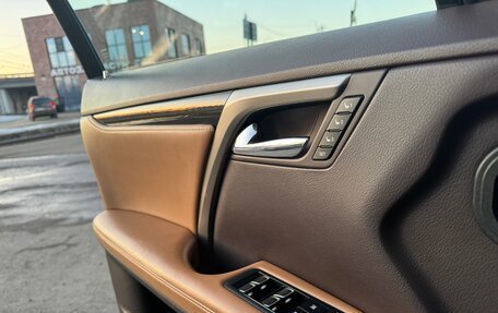 Lexus RX IV рестайлинг, 2019 год, 4 300 000 рублей, 22 фотография