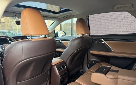 Lexus RX IV рестайлинг, 2019 год, 4 300 000 рублей, 24 фотография