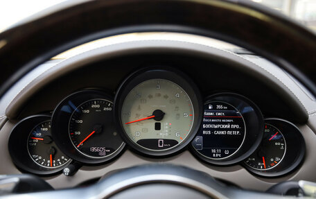 Porsche Cayenne III, 2015 год, 5 199 000 рублей, 14 фотография