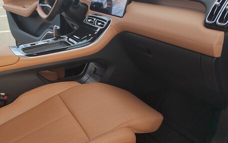 Geely Atlas, 2025 год, 3 000 000 рублей, 2 фотография