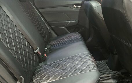 Hyundai Solaris II рестайлинг, 2018 год, 1 245 000 рублей, 14 фотография