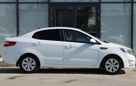 KIA Rio III рестайлинг, 2014 год, 940 000 рублей, 5 фотография