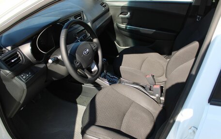 KIA Rio III рестайлинг, 2014 год, 940 000 рублей, 18 фотография