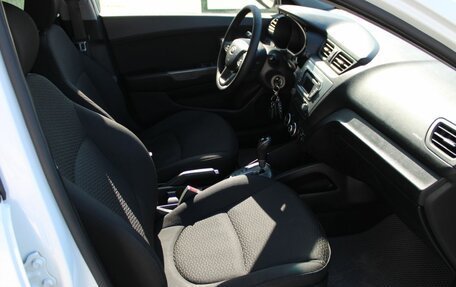 KIA Rio III рестайлинг, 2014 год, 940 000 рублей, 19 фотография