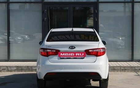 KIA Rio III рестайлинг, 2014 год, 940 000 рублей, 8 фотография