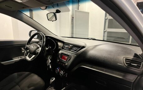 KIA Rio III рестайлинг, 2014 год, 1 032 000 рублей, 13 фотография